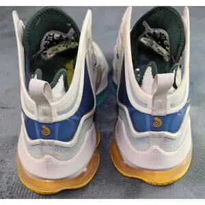 Nike LeBron 19 EP Lakers Cream Men\'s Size 12 Basketball Shoes Clean Nike LeBron 19 EP Basketball Shoes Men main image 2
